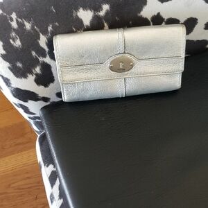 Fossil Metallic Silver Leather Fold-Over Wallet with Logo Plate
